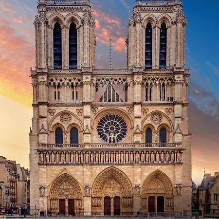 Beautiful Family Flat Nearby The Flea Market, Stade De France, Montmartre Апартаменты